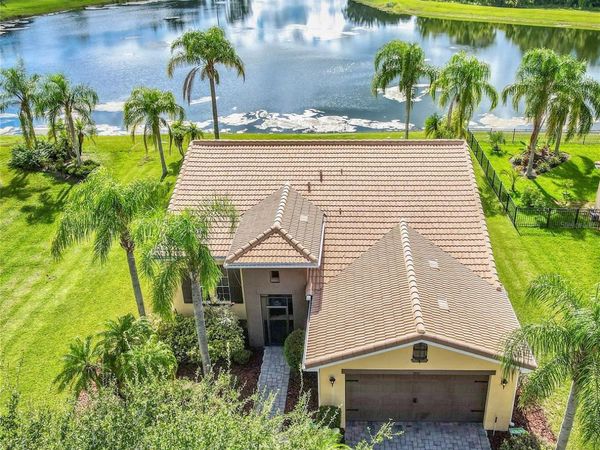 3811 GOLDEN KNOT DRIVE, KISSIMMEE, FL 34746