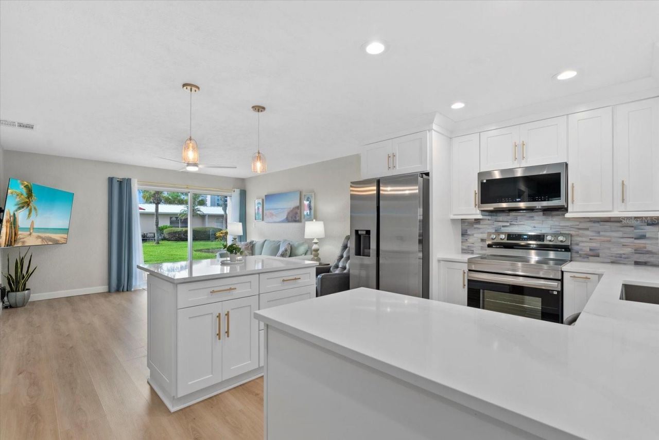 5830 Midnight Pass Road, Unit 25, Sarasota, FL 34242 Photo