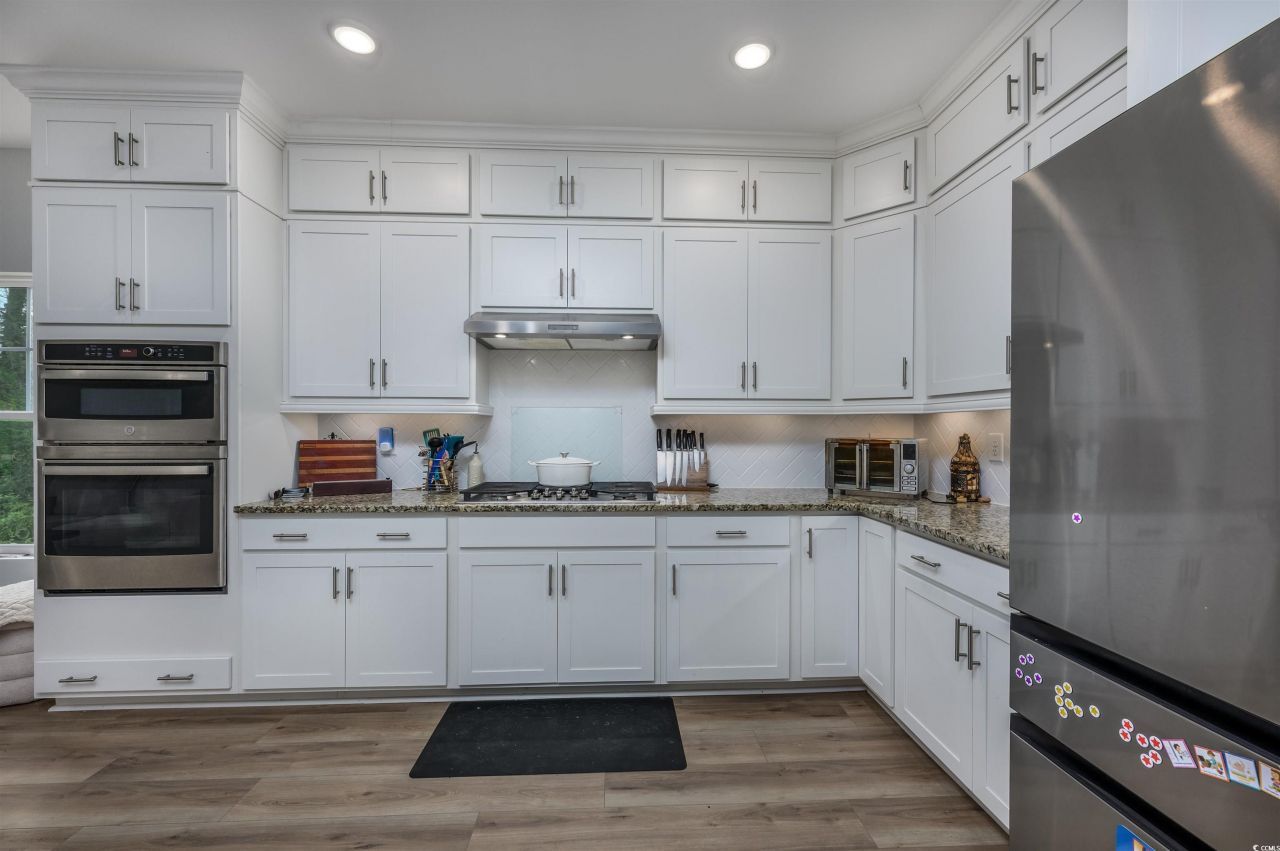 2550 Dogwood Rd. Photo 6