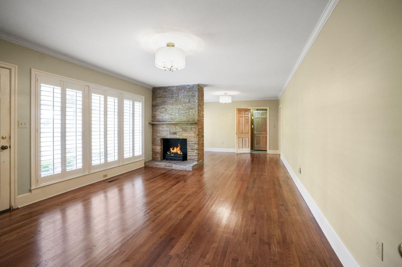 184 Scoville Street Photo 13