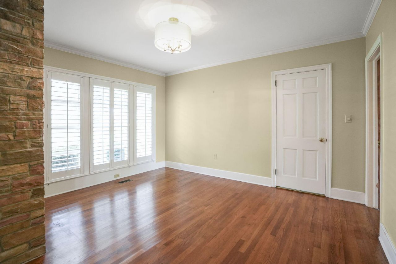 184 Scoville Street Photo 14