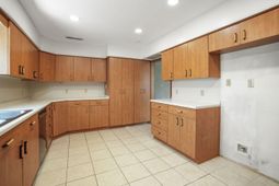 184 Scoville Street photo 4