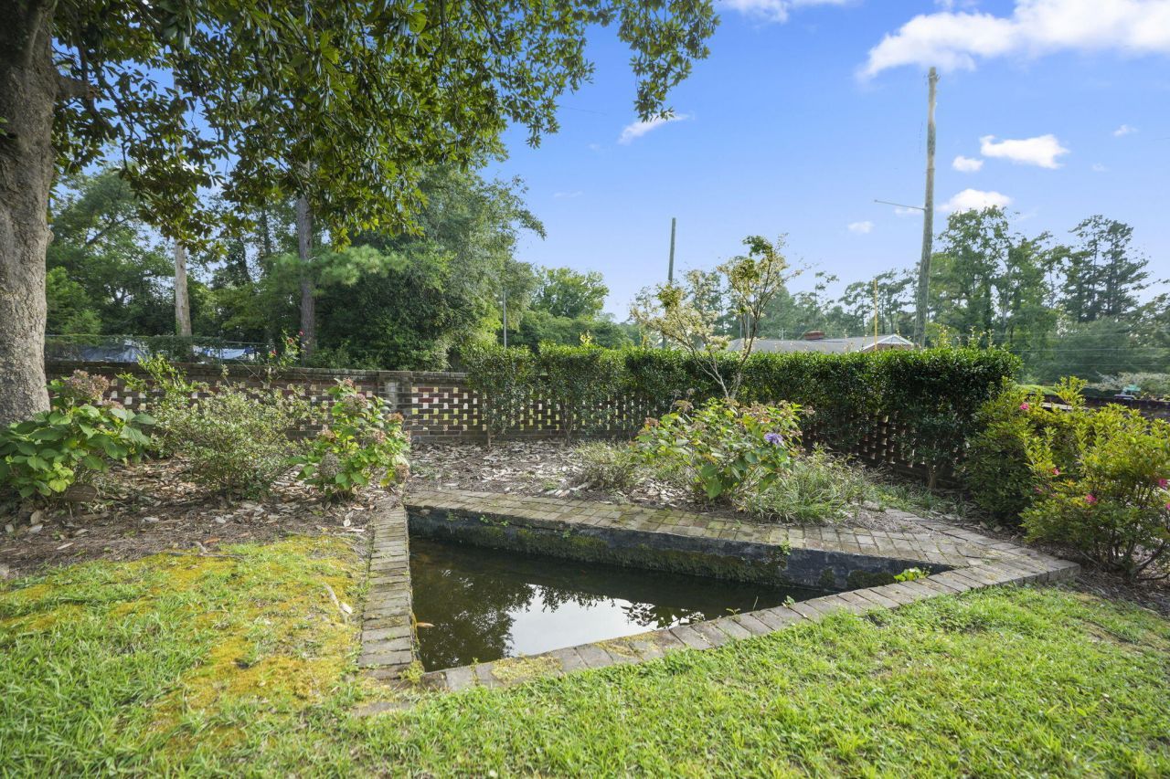 184 Scoville Street Photo 26