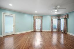 184 Scoville Street photo 4