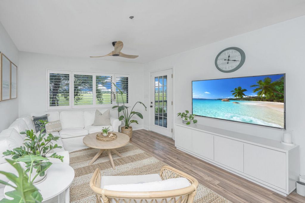 152 W Mariners Cay Drive Photo 6