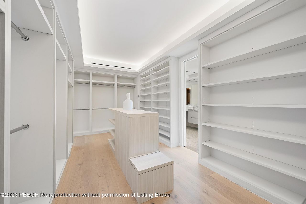 301 Plantation Road, Palm Beach, FL 33480 Photo