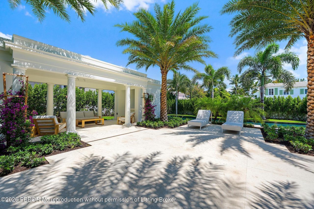 301 Plantation Road, Palm Beach, FL 33480 Photo