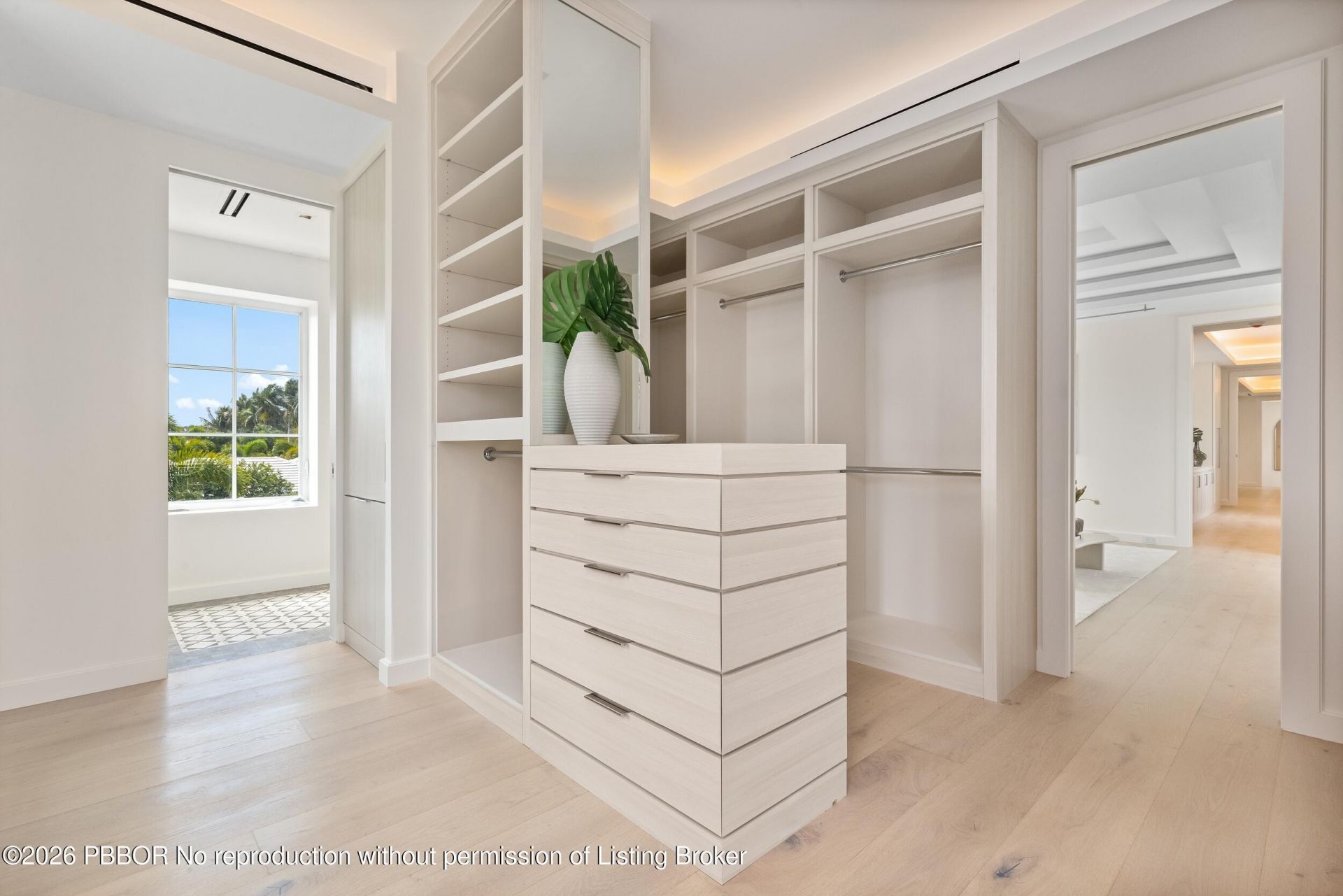 301 Plantation Road, Palm Beach, FL 33480 Photo