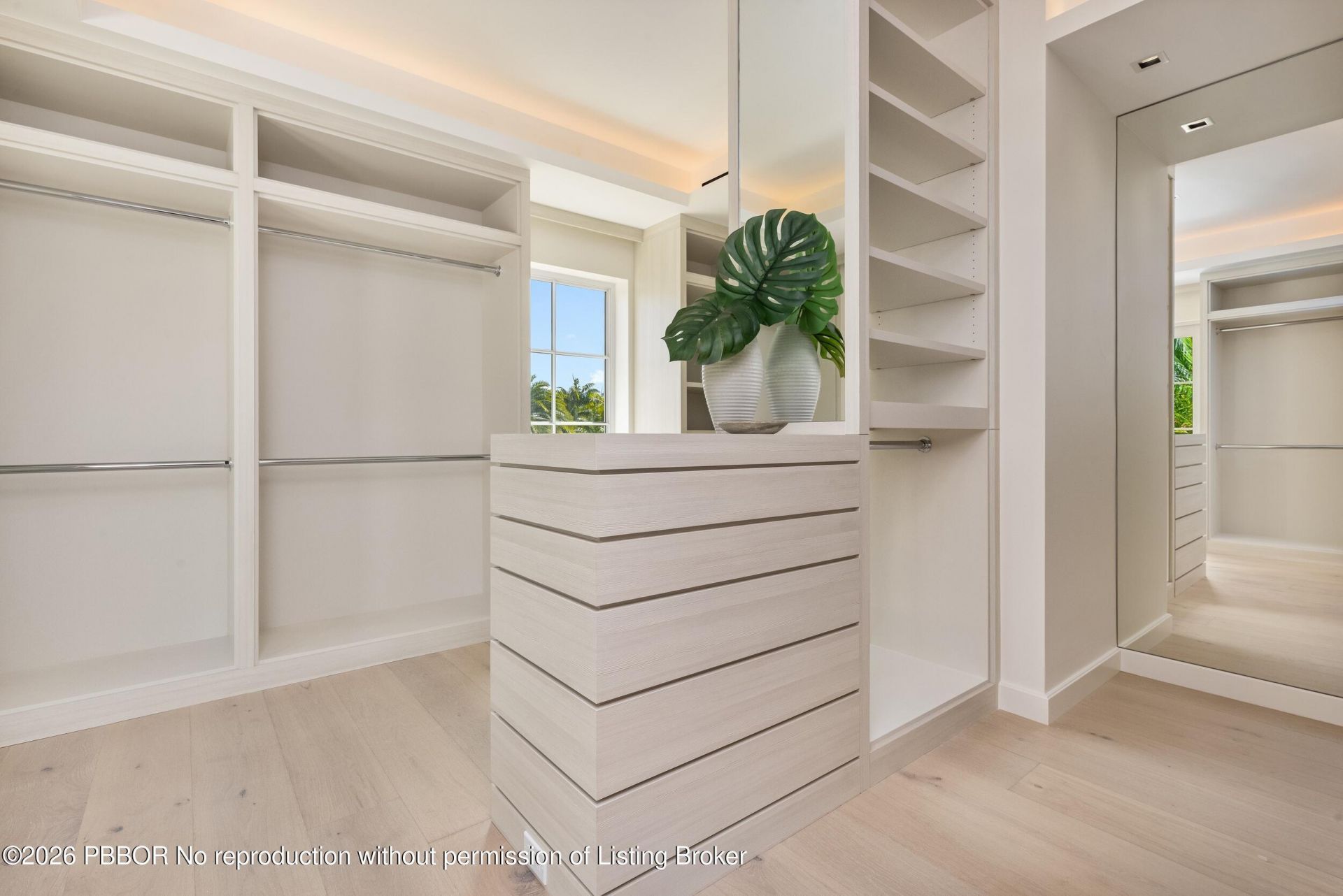 301 Plantation Road, Palm Beach, FL 33480 Photo