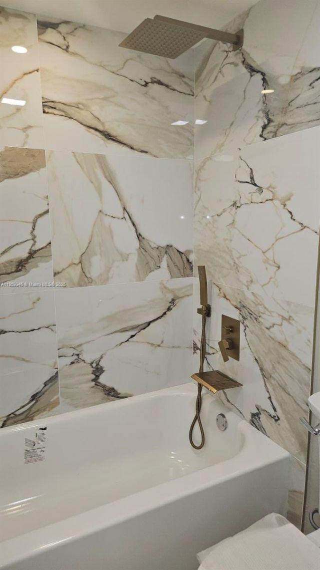 20500 W Country Club Dr, Unit 308, Aventura, FL 33180 Photo