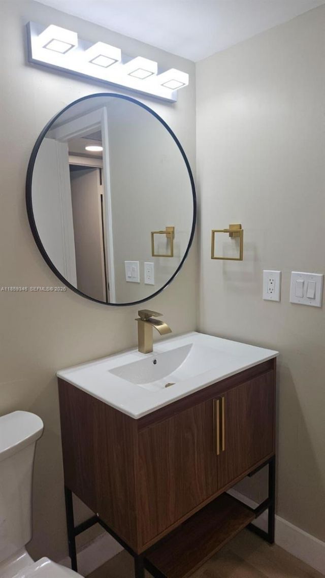 20500 W Country Club Dr, Unit 308, Aventura, FL 33180 Photo