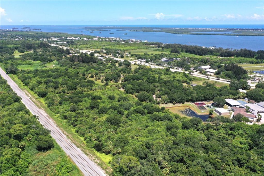 8965 Us Highway 1, Sebastian, FL 32958 Photo