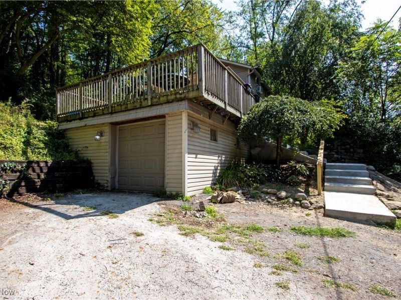 9077 Traphagen Street NW, Massillon, OH 44646 Photo 5