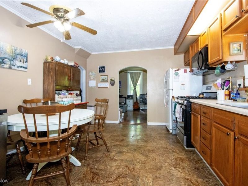 9077 Traphagen Street NW, Massillon, OH 44646 Photo 9