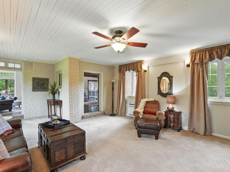 820 Van Nes Drive, Glendale, OH 45246 Photo 10