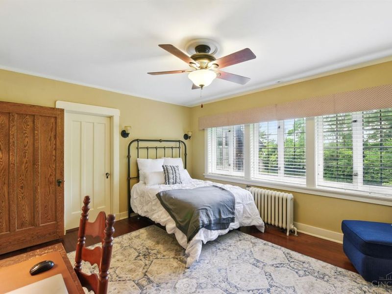 820 Van Nes Drive, Glendale, OH 45246 Photo 26