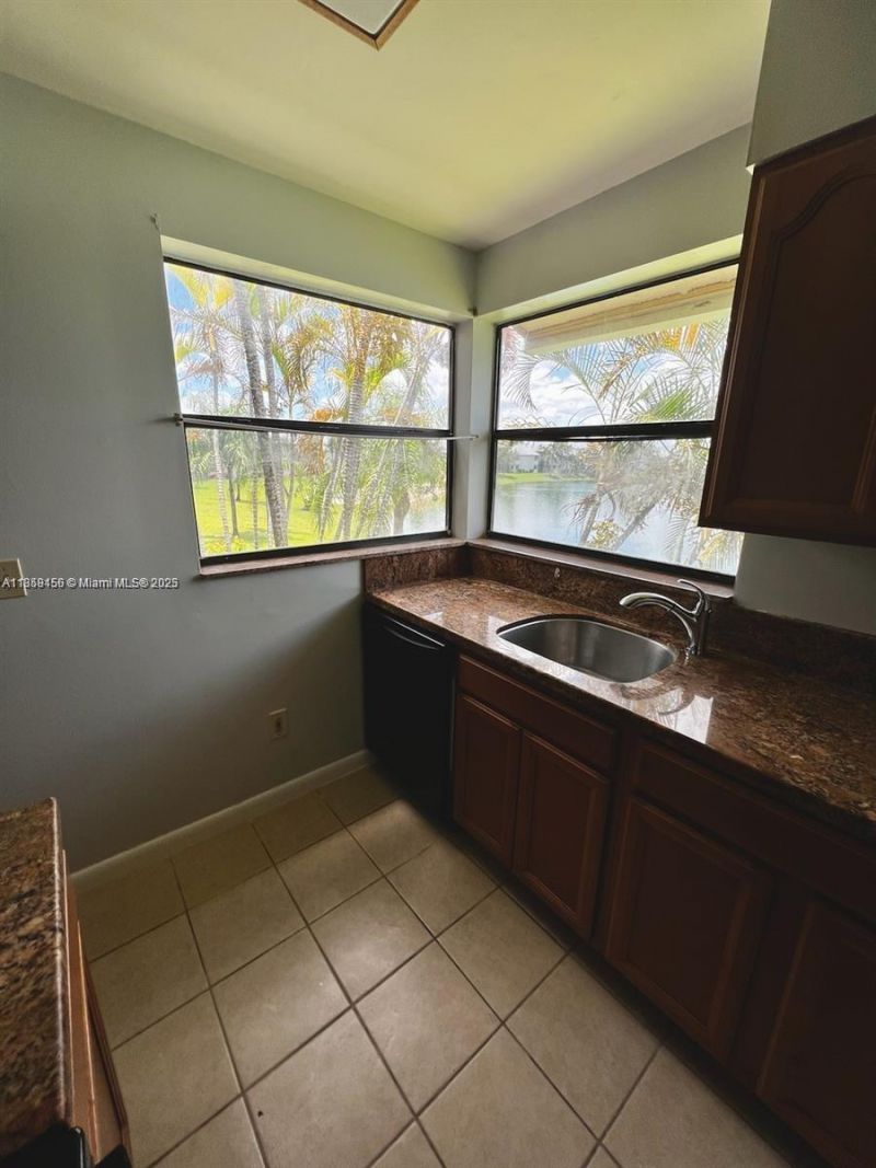 889 Hamilton Dr, Unit 889I, Homestead, FL 33034 Photo