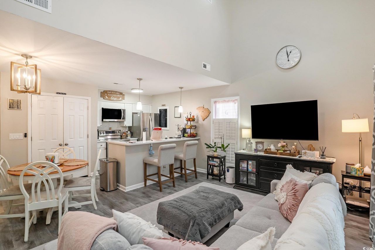 4473 Little River Inn Ln. Photo 7