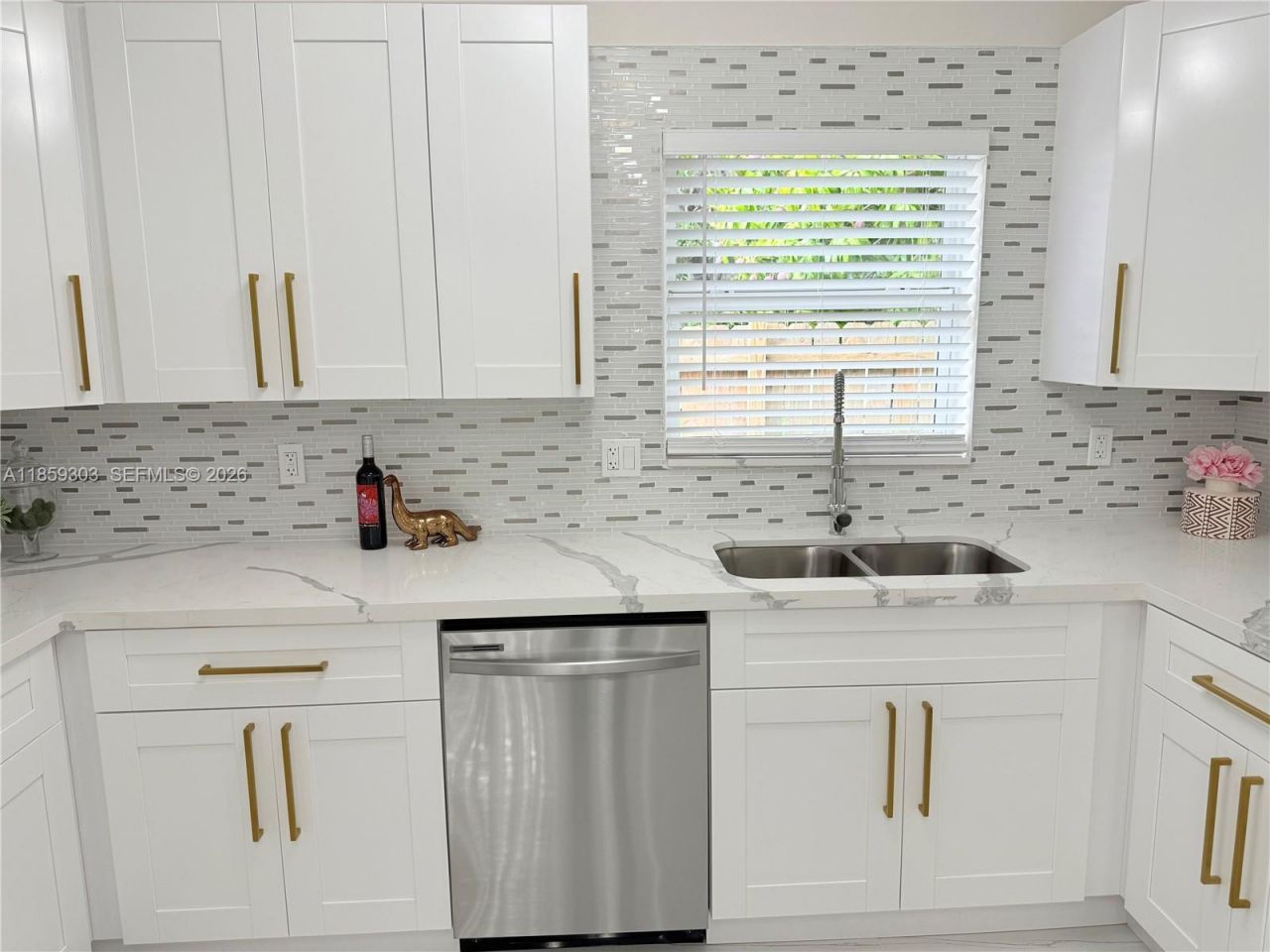 2339 NW 13th St, Fort Lauderdale, FL 33311 Photo