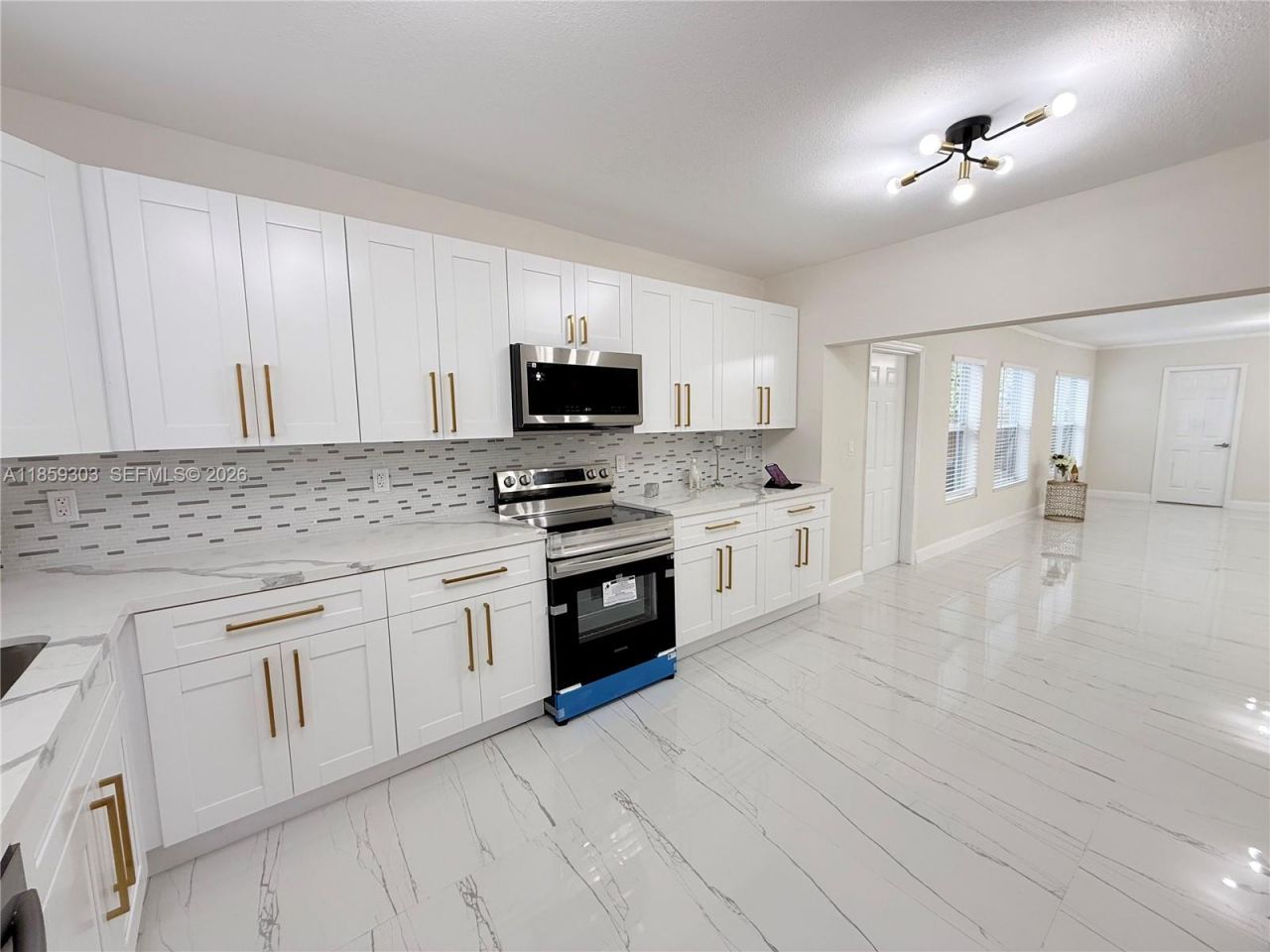 2339 NW 13th St, Fort Lauderdale, FL 33311 Photo