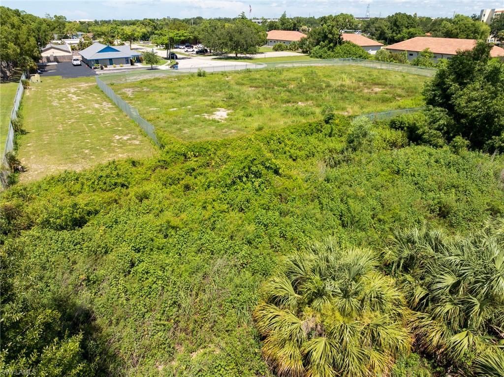 2745 Swamp Cabbage Ct, Fort Myers, FL 33901 Photo