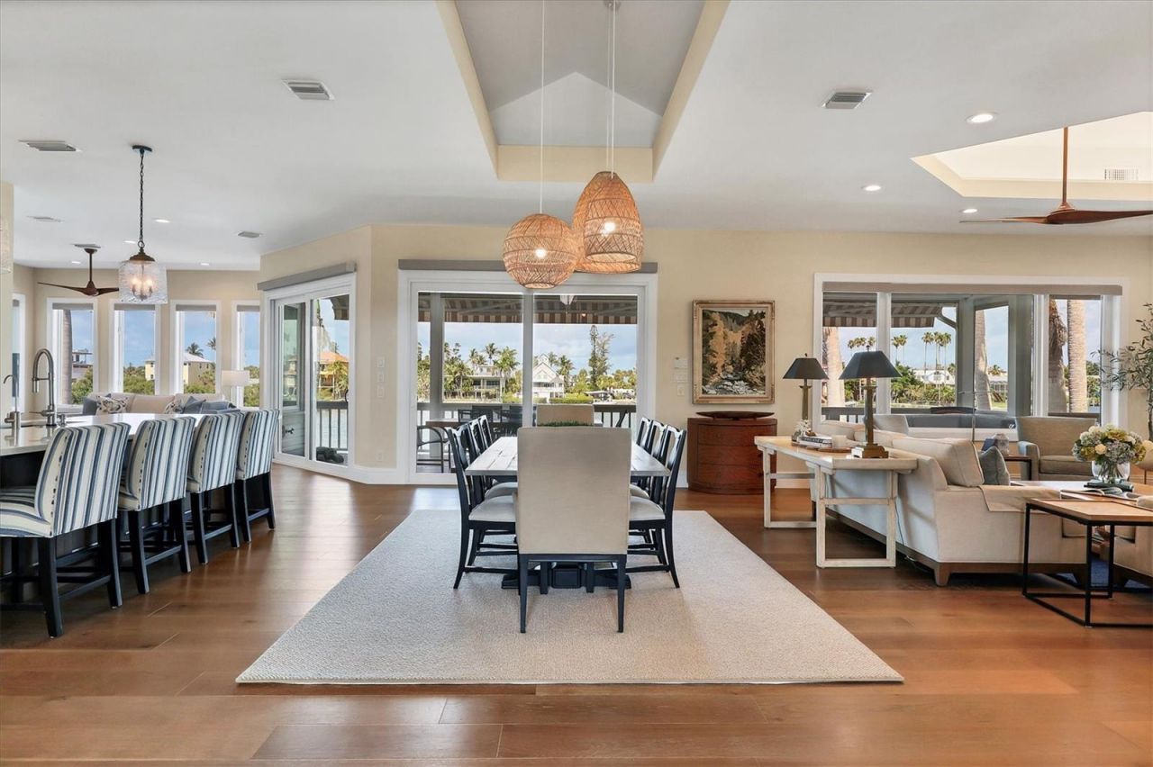 559 Bob Hope Drive, Nokomis, FL 34275 Photo