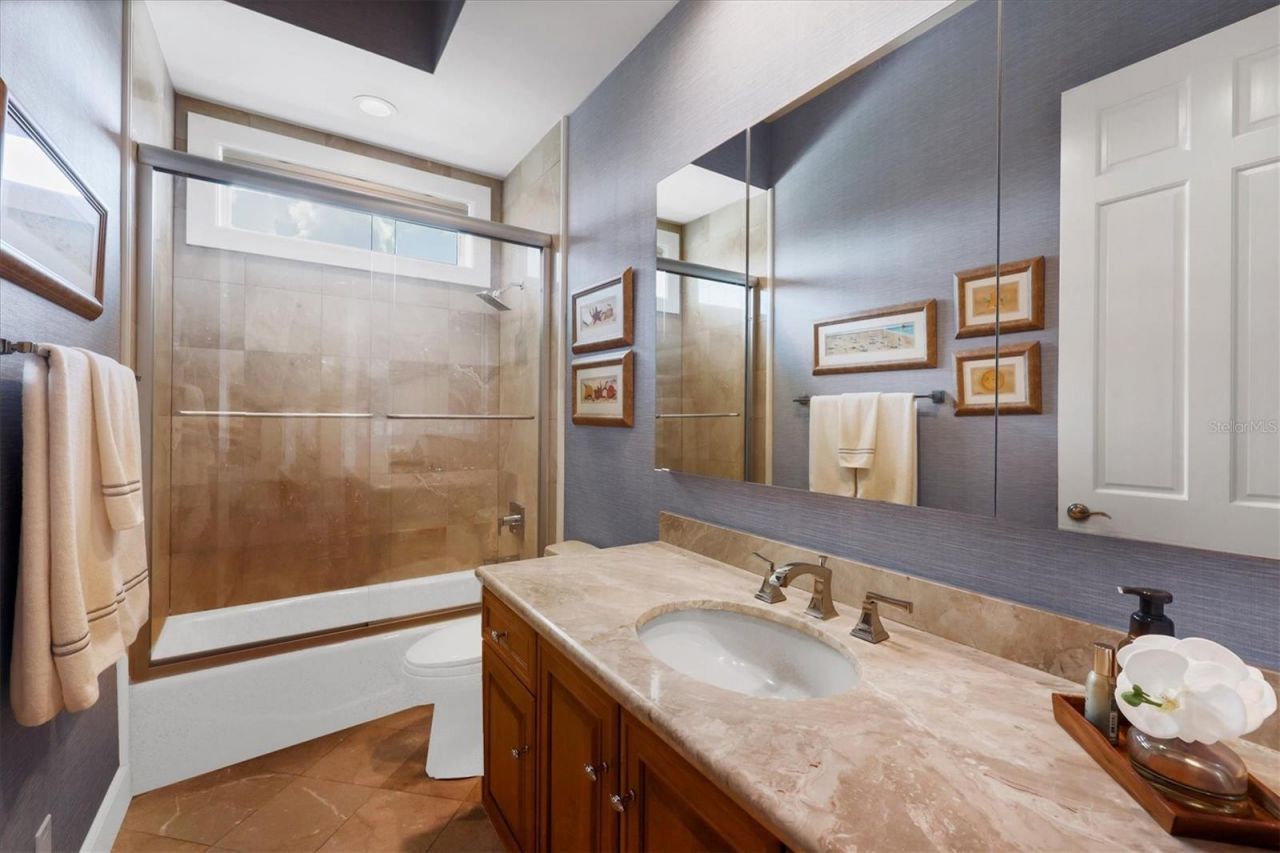 559 Bob Hope Drive, Nokomis, FL 34275 Photo