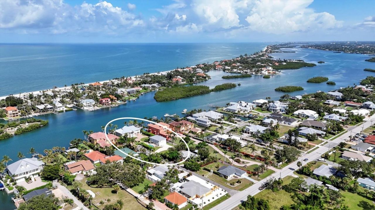 559 Bob Hope Drive, Nokomis, FL 34275 Photo