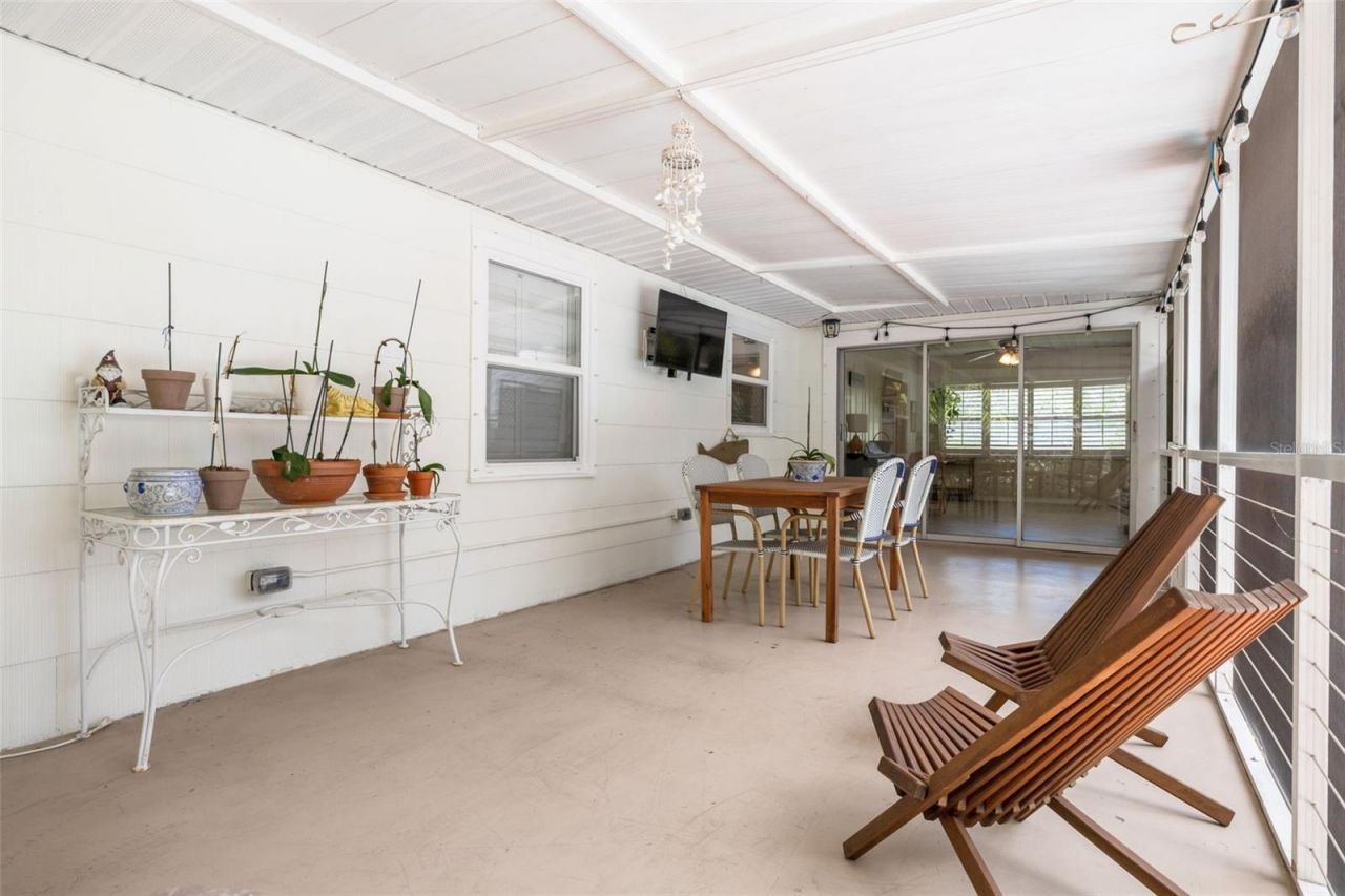 2400 9th Avenue N, Saint Petersburg, FL 33713 Photo