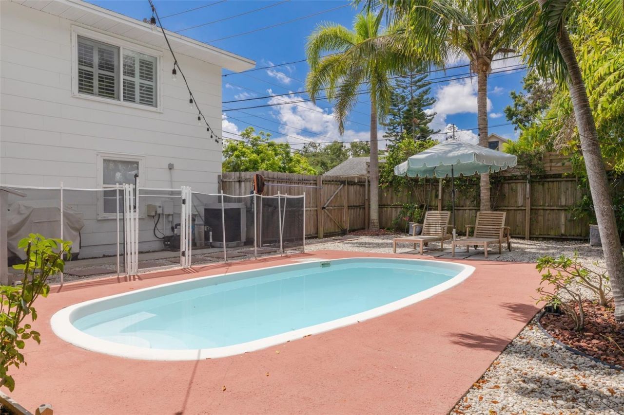 2400 9th Avenue N, Saint Petersburg, FL 33713 Photo