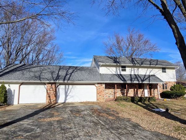 8231 Highview Drive, Winnebago, IL 61088