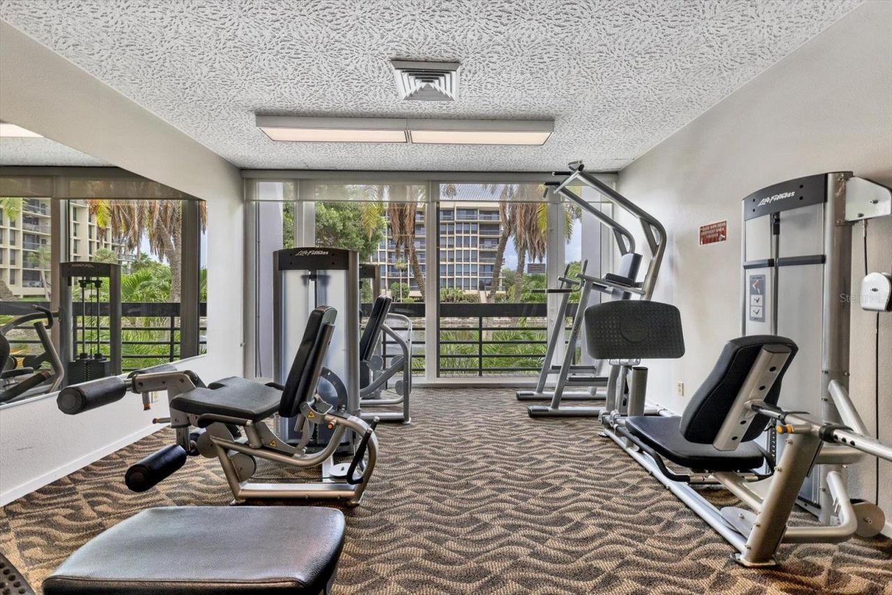 1105 Gulf Of Mexico Drive, Unit 402, Longboat Key, FL 34228 Photo