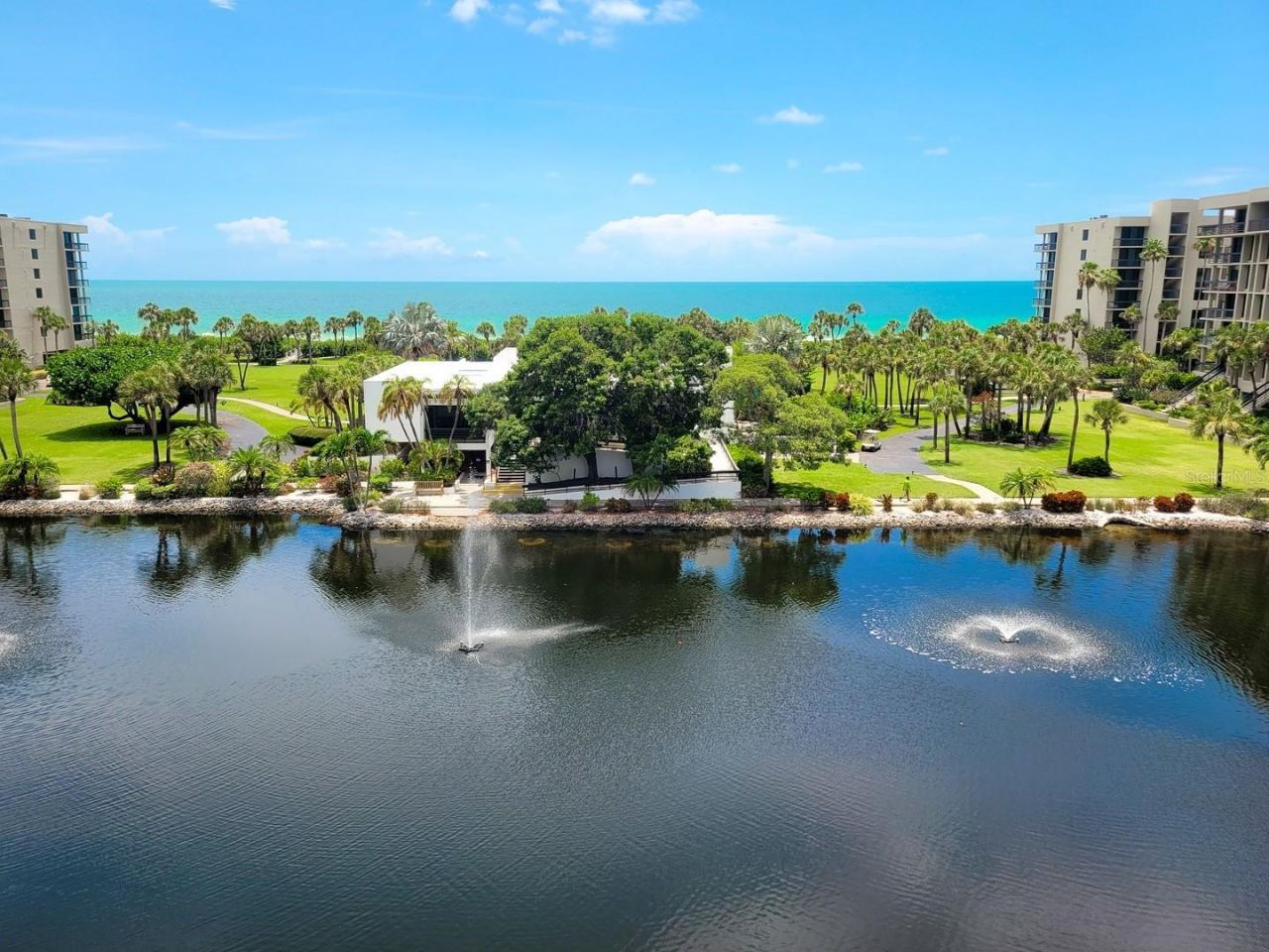 1105 Gulf Of Mexico Drive, Unit 402, Longboat Key, FL 34228 Photo