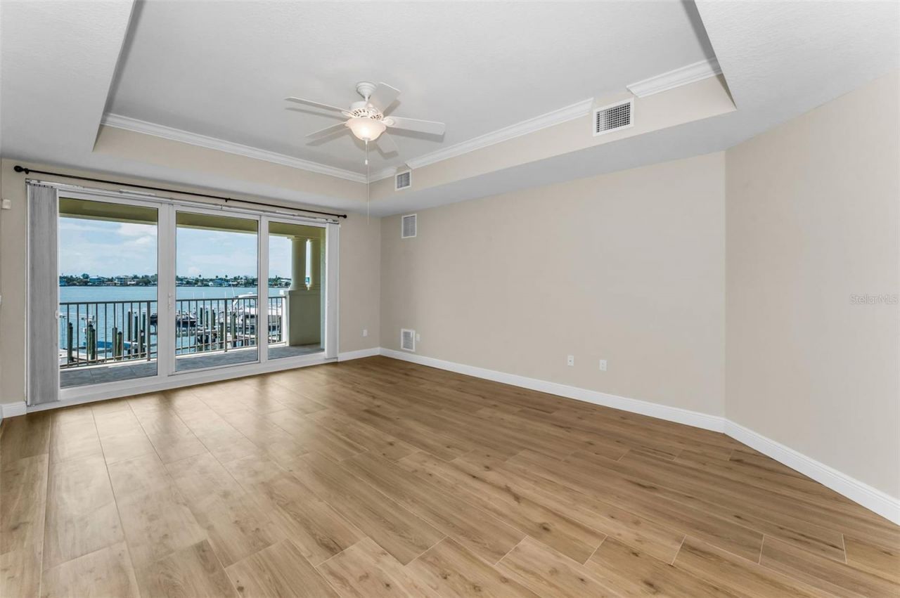 17745 Gulf Boulevard, Unit 202, Redington Shores, FL 33708 Photo