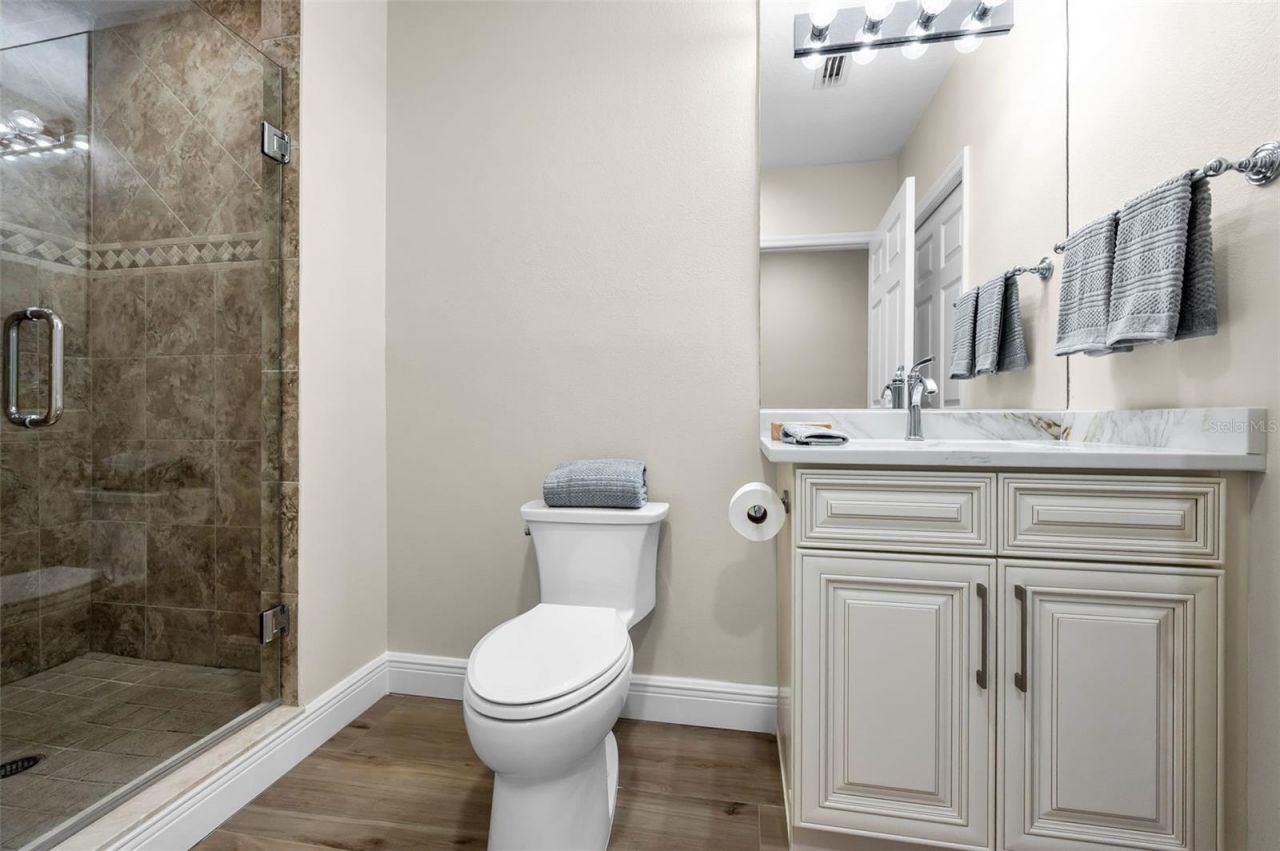 17745 Gulf Boulevard, Unit 202, Redington Shores, FL 33708 Photo