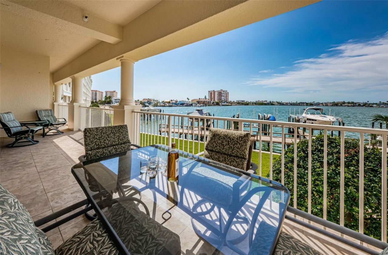 17745 Gulf Boulevard, Unit 202, Redington Shores, FL 33708 Photo