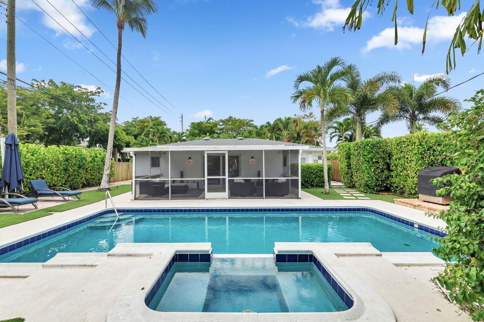 301 Edgewood Drive, West Palm Beach, FL 33405 Photo