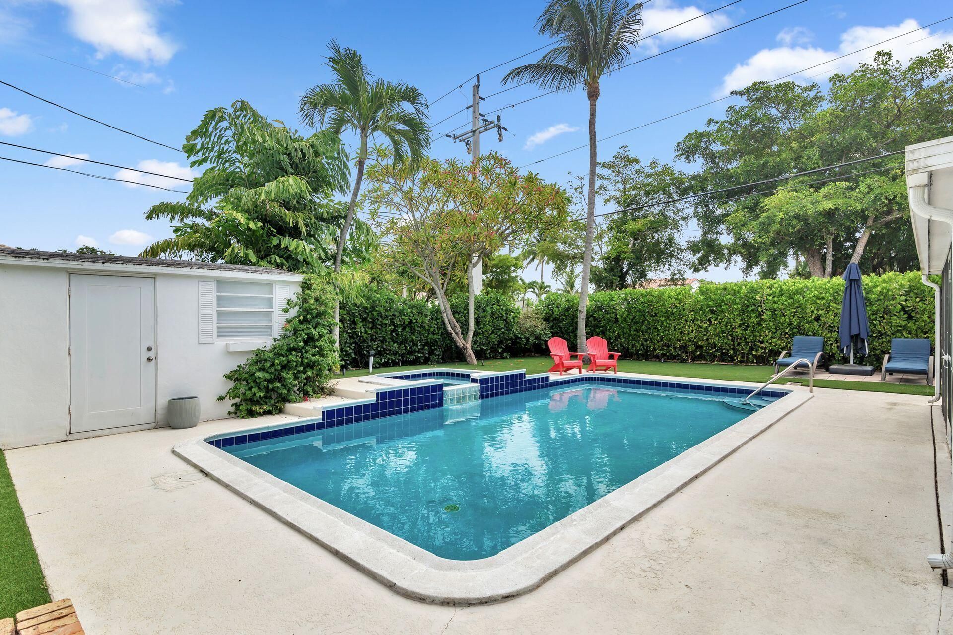 301 Edgewood Drive, West Palm Beach, FL 33405 Photo