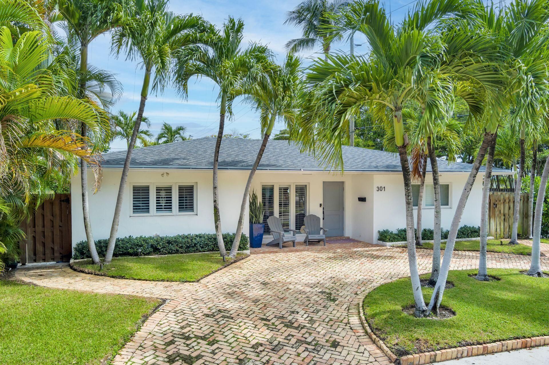 301 Edgewood Drive, West Palm Beach, FL 33405 Photo