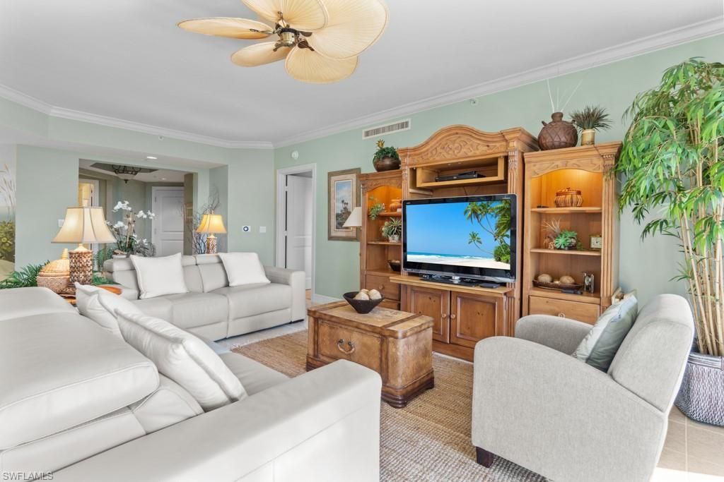 1060 Borghese Ln, Unit 205, Naples, FL 34114 Photo