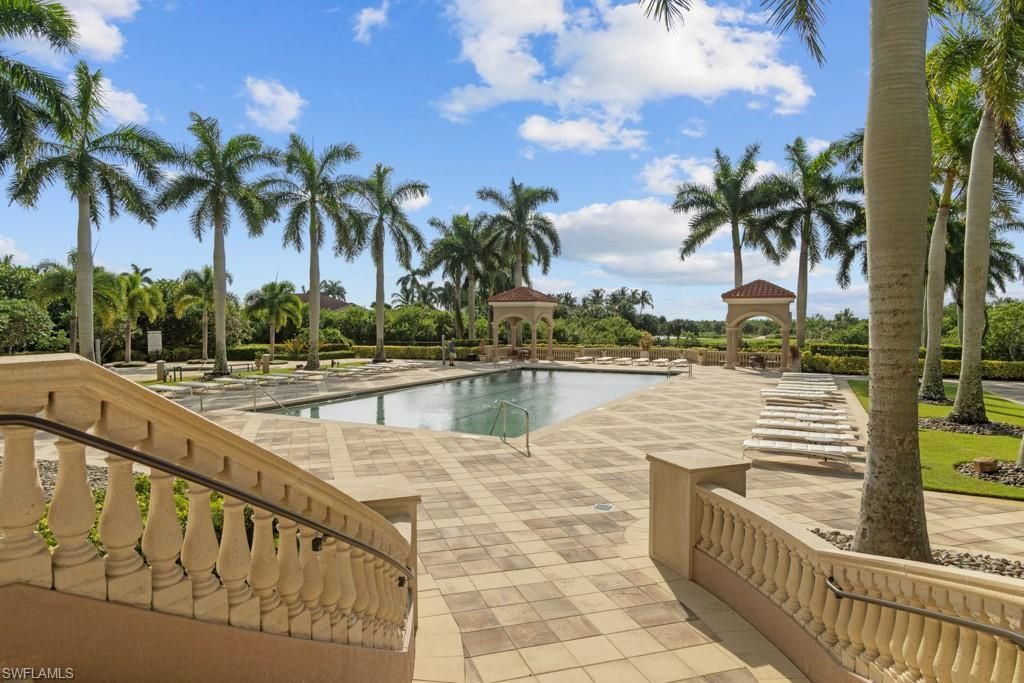 1060 Borghese Ln, Unit 205, Naples, FL 34114 Photo