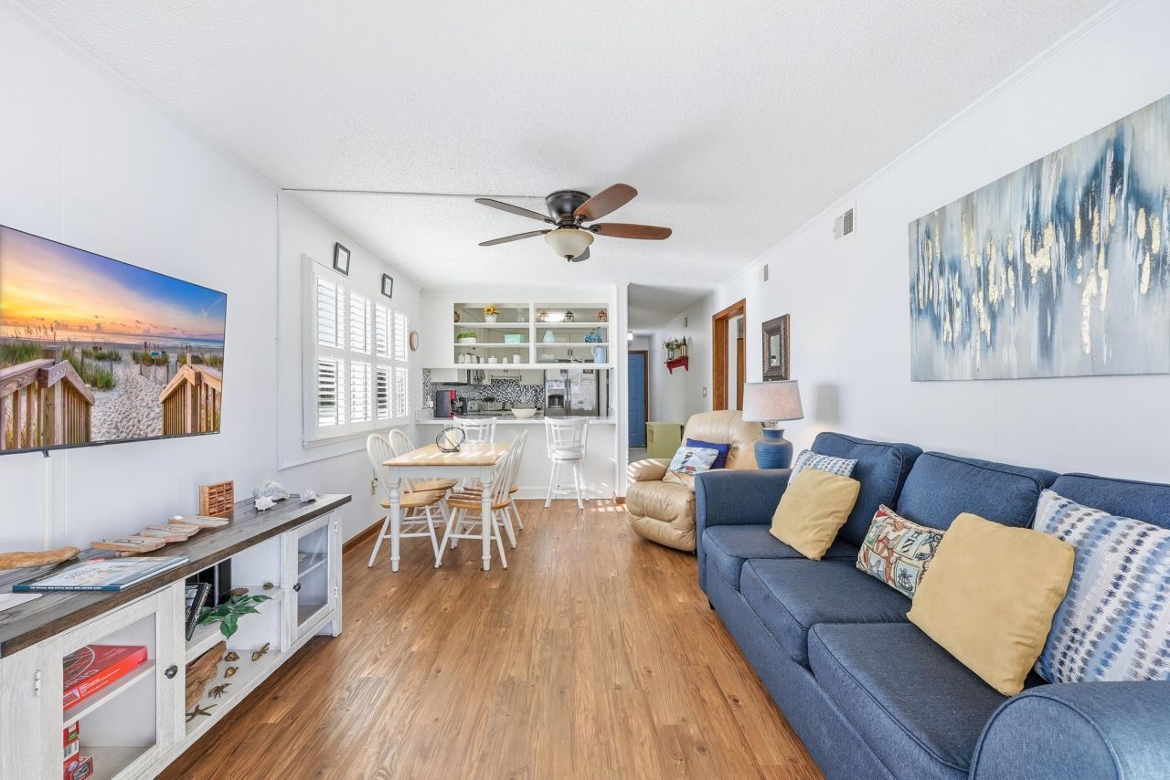 5709 N Ocean Blvd. N Photo 16