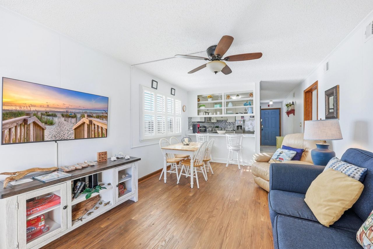 5709 N Ocean Blvd. N Photo 17