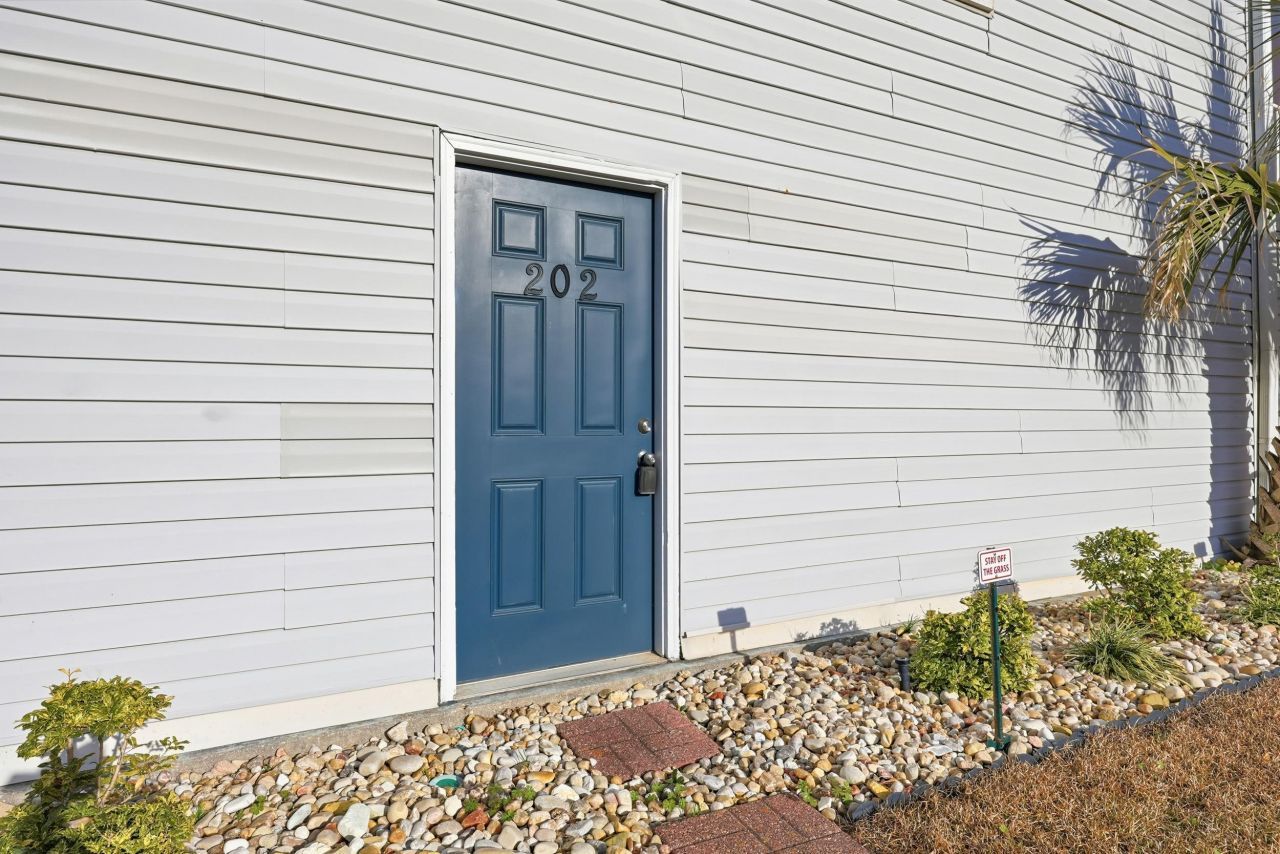 5709 N Ocean Blvd. N Photo 37