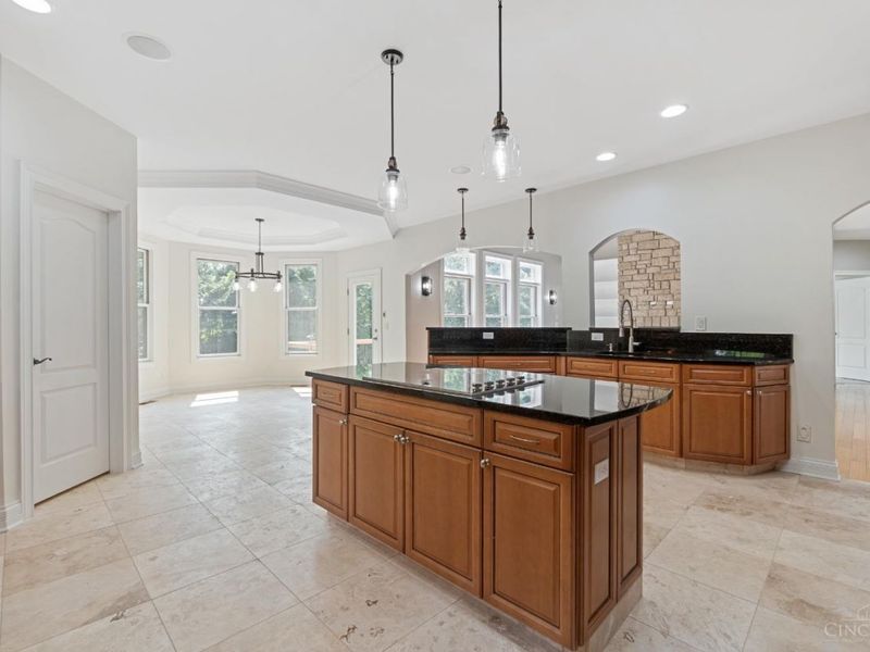 163 Compton Road, Wyoming, OH 45215 Photo 11