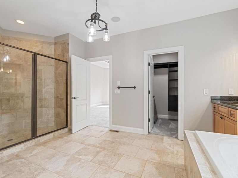 163 Compton Road, Wyoming, OH 45215 Photo 17