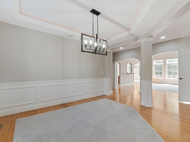 163 Compton Road, Wyoming, OH 45215 Photo 4