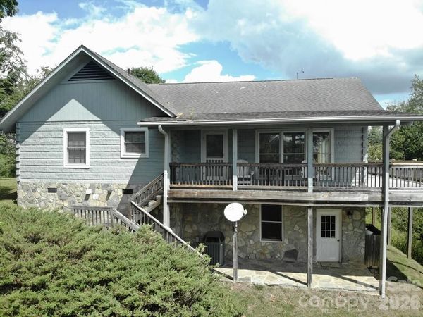 979 Wagon Road, Unit 6-8, Warrensville, NC 28693