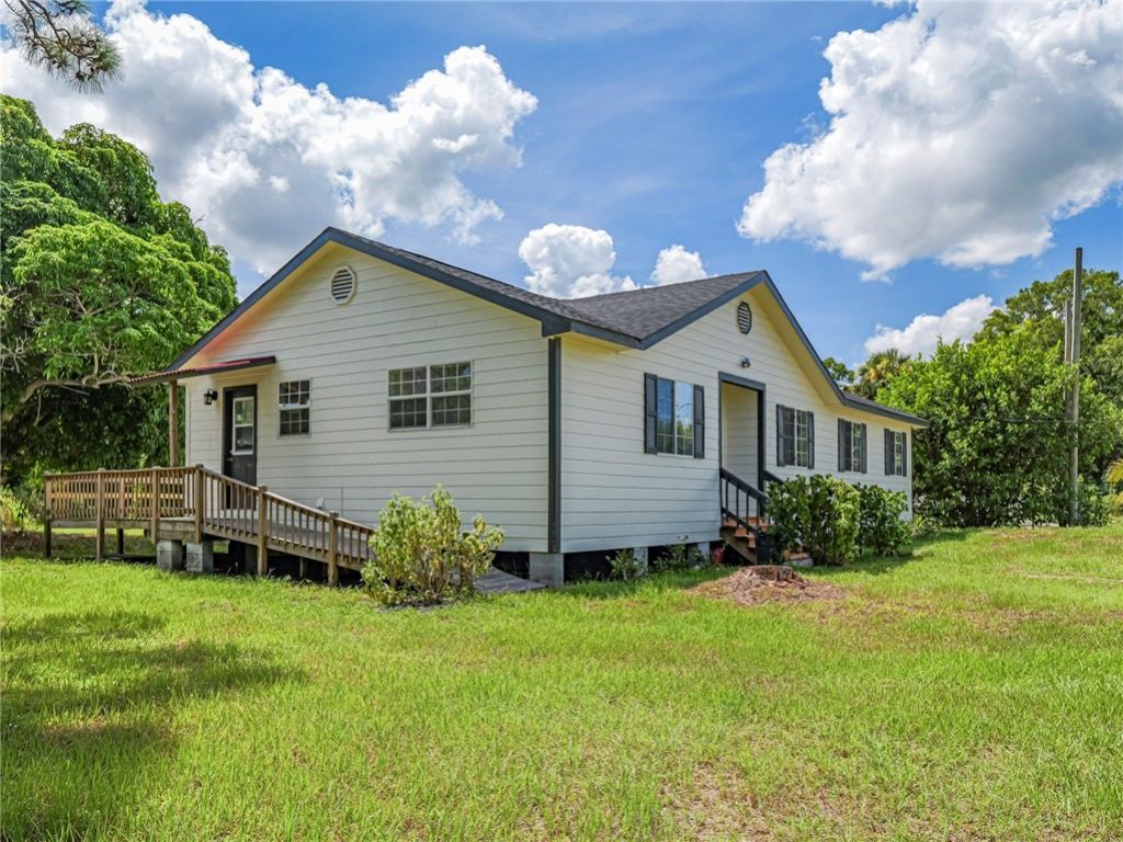 8920 66th Avenue, Sebastian, FL 32958 Photo