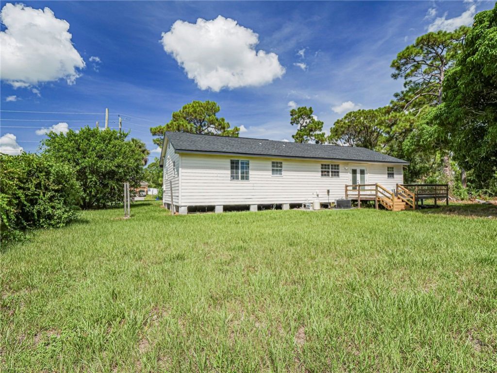 8920 66th Avenue, Sebastian, FL 32958 Photo